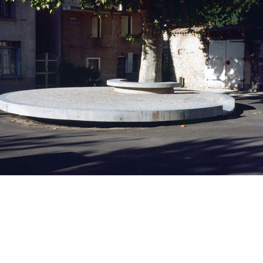 Architecture, CHAPUIS ROYER ARCHITECTES, DIE, aménagement urbain, placette, mobilier béton et métallique