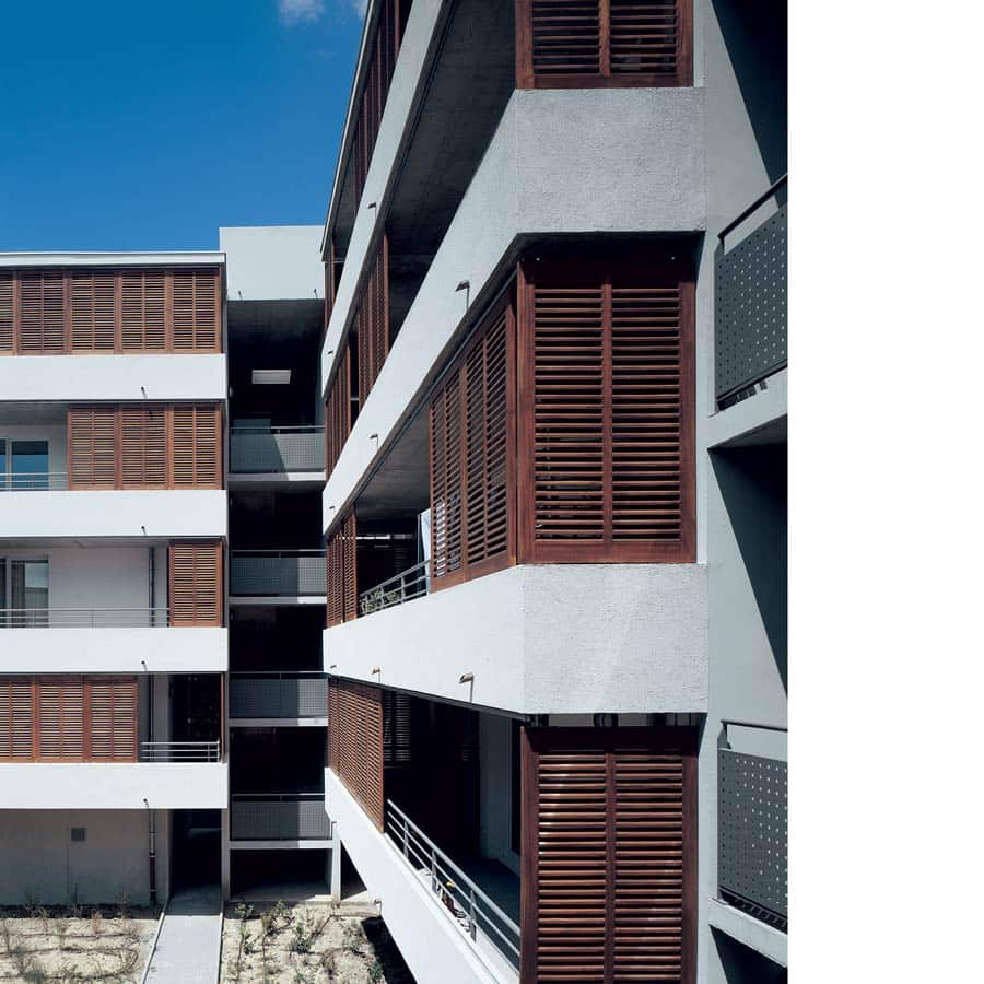 architecture, CHAPUIS ROYER ARCHITECTES, Digne-Les-Bains, logements collectifs et étudiants, persienne bois, figure en U