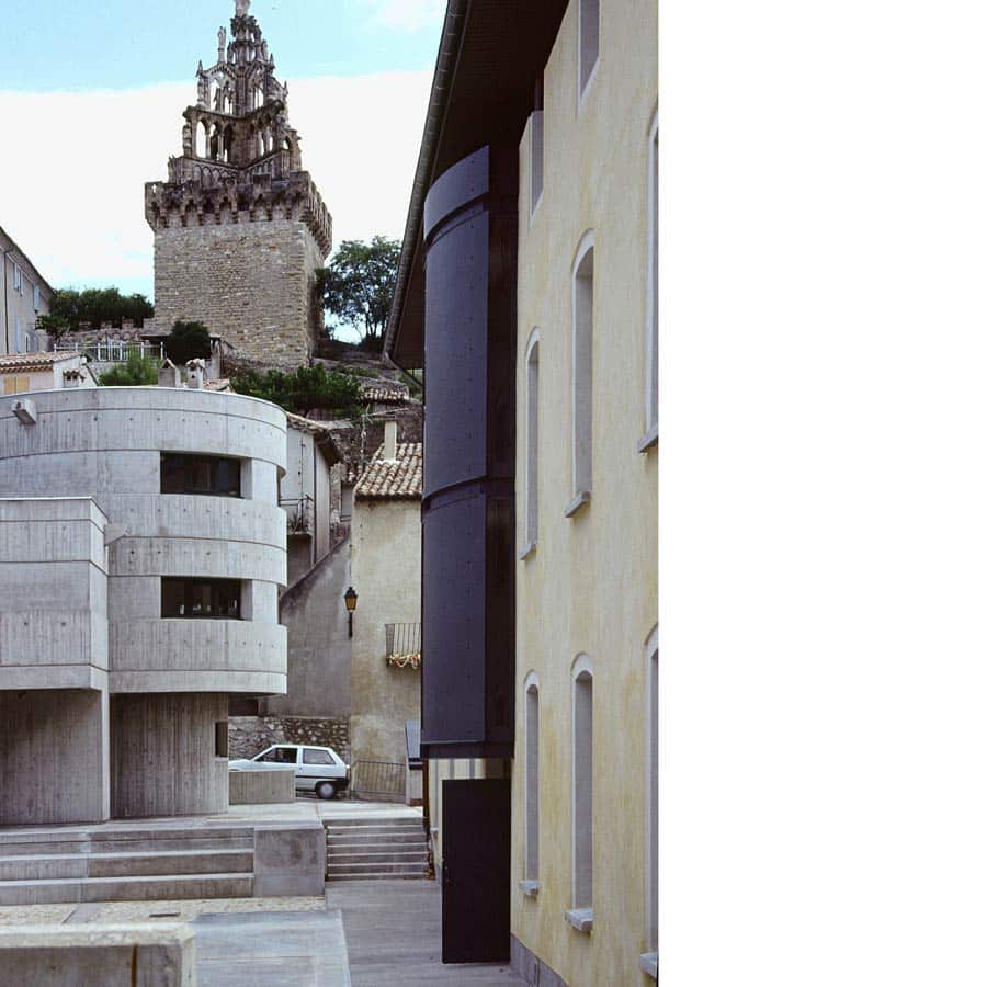 Architecture, CHAPUIS ROYER ARCHITECTES, Nyons, Drôme, médiathèque, équipement public, béton brut