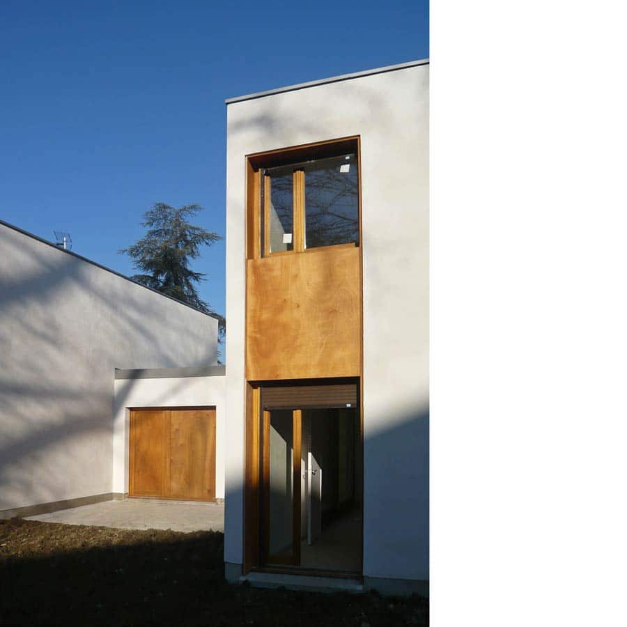 architecte, CHAPUIS ROYER, Teisseire, Isère, logements intermédiaires, maisons en bande, enduit blanc, bois, figure en peigne, duplex, évolutivité, peu chère