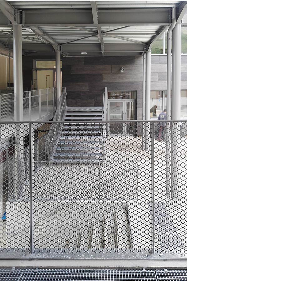ARCHITECTURE, CHAPUIS ROYER ARCHITECTES, Corenc, Collège Jules Flandrin, réhabilitation, extension, atrium, bois, métal
